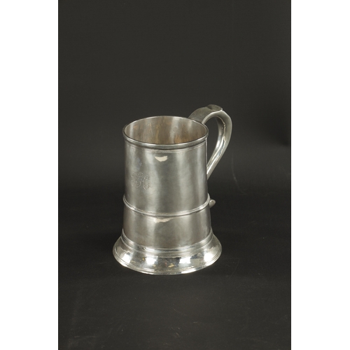 449 - A LATE 18TH CENTURY PROVINCIAL SILVER QUART TANKARD by John Langlands, Newcastle, 1774, 550grams