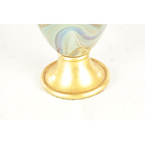 8 - AN EARLY VENETIAN CALCEDONIO COLOURED GLASS VASE mounted on a later gilt metal base (23cm high )