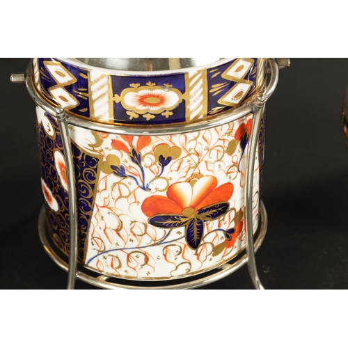 89 - A 19TH CENTURY DAVENPORT IMARI PATTERN TABLE SERVICE WITH SILVER-PLATED MOUNTS comprising an ice buc... 