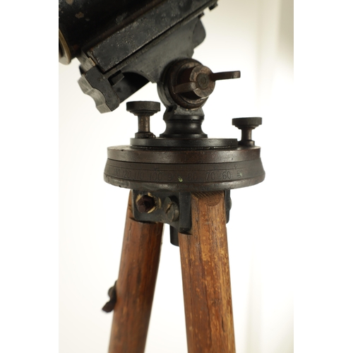 562 - A WORLD WAR I SPOTTER TELESCOPE ON WOOD TRIPOD BASE the adjustable blacked brass double-draw barrel,... 