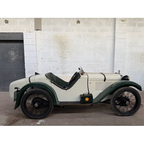 597 - A GOOD 1930 AUSTIN SEVEN ULSTER 858 CC in running condition reg number SV 5478, having V5 and docume... 