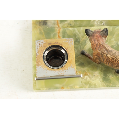 619 - A LATE 19TH/EARLY 20TH CENTURY AUSTRIAN COLD-PAINTED BRONZE DESK TIDY. depicting a fox with raised i... 