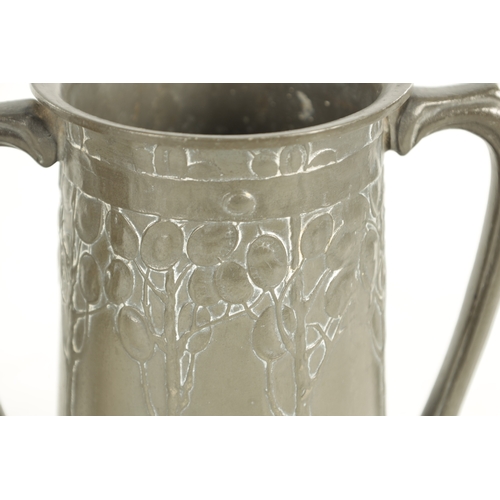 712 - AN ARTS AND CRAFTS TUDRIC PEWTER TWO-HANDLED VASE BY DAVID VEASEY FOR LIBERTY & CO the tapering foot... 