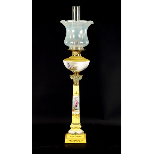 726 - A 19TH CENTURY SEVRES STYLE PORCELAIN AND BRASS OIL LAMP, the Corinthian column with gilt scroll wor... 