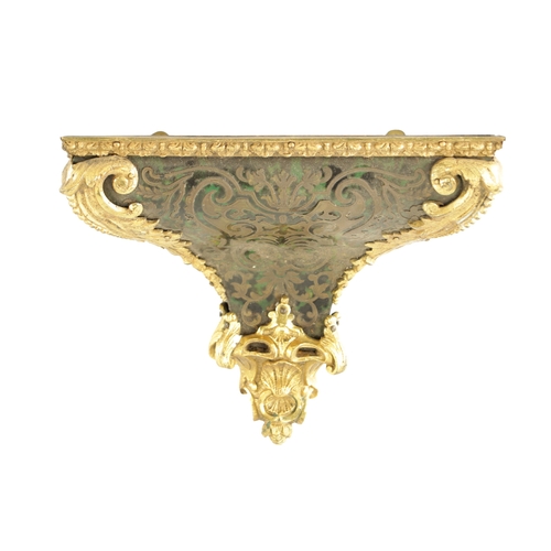 1117 - A LATE 18TH CENTURY FRENCH ORMOLU MOUNTED GREEN TORTOISESHELL BOULLE WORK CLOCK BRACKET, with acanth... 