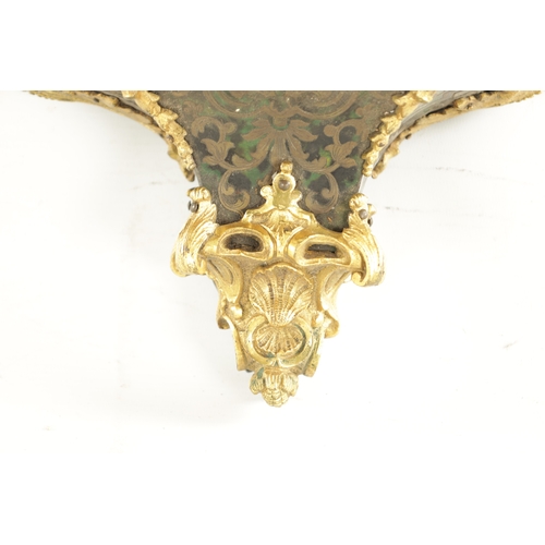 1117 - A LATE 18TH CENTURY FRENCH ORMOLU MOUNTED GREEN TORTOISESHELL BOULLE WORK CLOCK BRACKET, with acanth... 