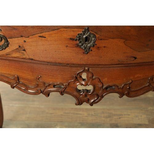 1255 - AN 18TH CENTURY ROSEWOOD ANGLO-PORTUGUESE SERPENTINE-SHAPED SIDE TABLE with moulded edge top above a... 