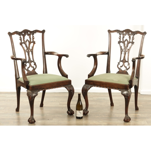 1308 - A FINE SET OF EIGHT GEORGE III AND LATER MAHOGANY CHIPPENDALE STYLE DINING CHAIRS with finely carved... 