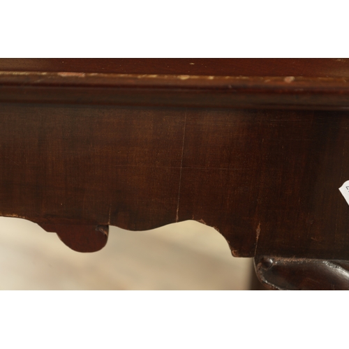 1317 - AN 18TH CENTURY MAHOGANY SILVER TABLE with a dished top above a shaped shallow frieze with slender c... 