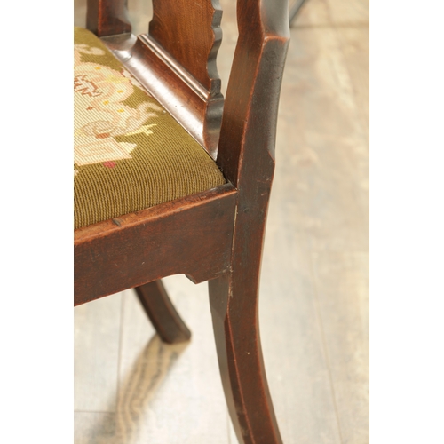 1381 - A GOOD GEORGE II WALNUT SIDE CHAIR with a shaped back having vase shaped back splat, drop-in tapestr... 