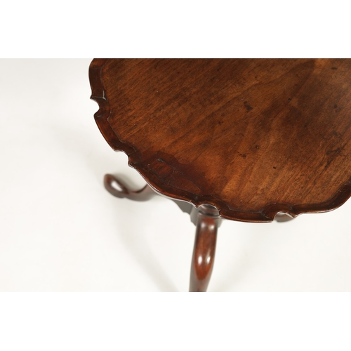 1396 - AN 18TH CENTURY MAHOGANY TRIPOD TABLE in the Chippendale style with pie crust moulded top, on a twis... 