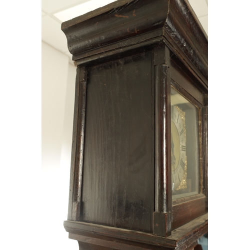 982 - ROGERS, LEOMINSTER. AN EARLY 18TH CENTURY 30-HOUR LONGCASE CLOCK, the slender oak case with moulded ... 