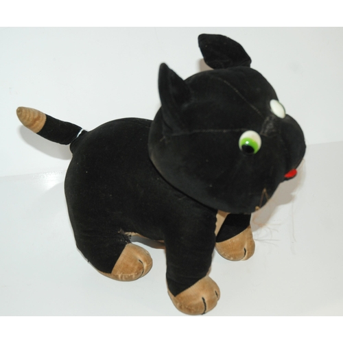 355 - A Einko style dog with stich claws, 26cm wide and a musical cat (2)