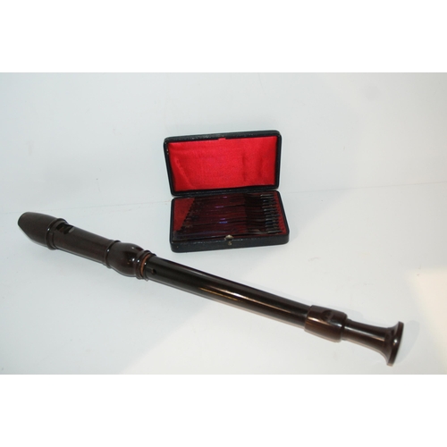 370 - A cased set of tuning forks and a Dolmetsch treble recorder