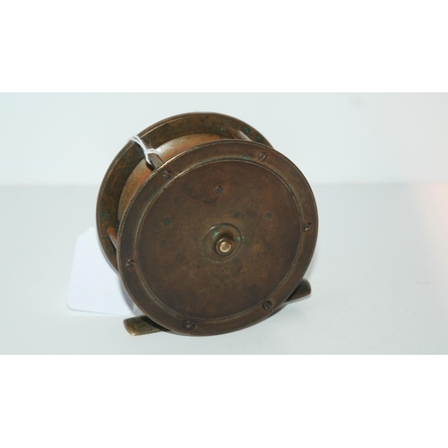 435 - An early Hardy Bros brass reel, 9.5cm diameter, stamped Hardy Bros, Makers, Alnwick