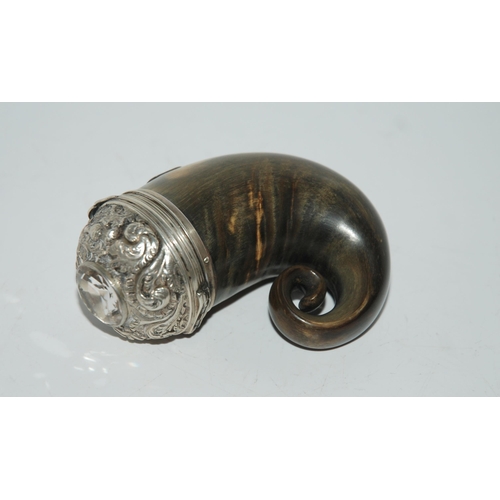 779 - A silver and citrine mounted ram's horn snuff mull, 8cm long