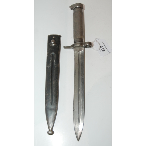 818 - An all steel bayonet in scabbard 35 cm o/all length