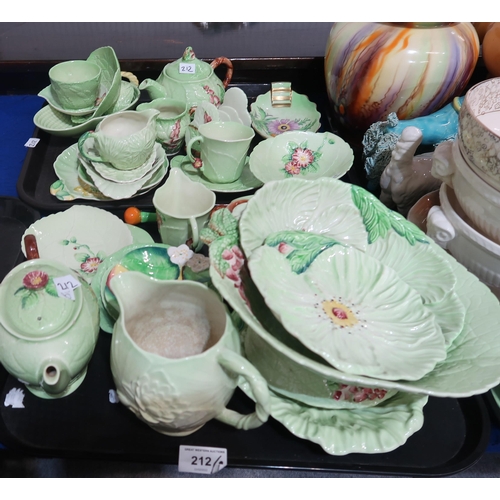 212 - A quantity of Carltonware, including green buttercup patternwares, press moulded tea pots and cups, ... 