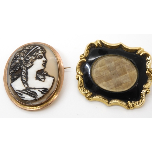 537 - A yellow metal mounted locket back plaited hair mourning brooch 3.9cm x 3.3cm and a 9ct mounted came... 