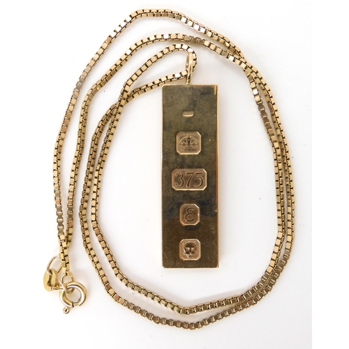 606 - A 9ct gold ingot pendant length including bail 4.7cm and 9ct box chain, length approx 50cm, weight c... 