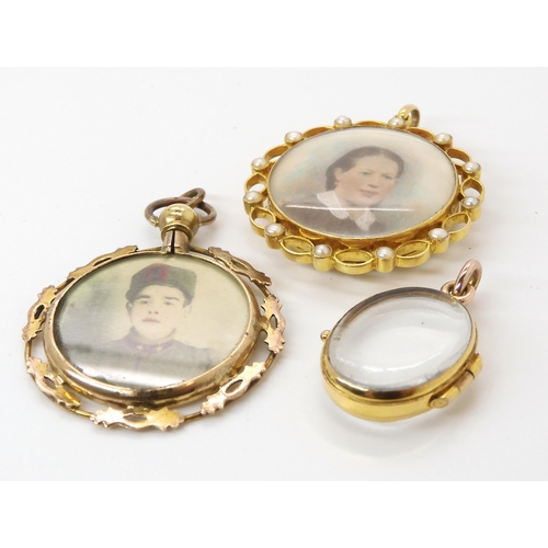 612 - A 9ct gold pearl set mourning locket with hand coloured photo and hair panel under glazed panel, tog... 