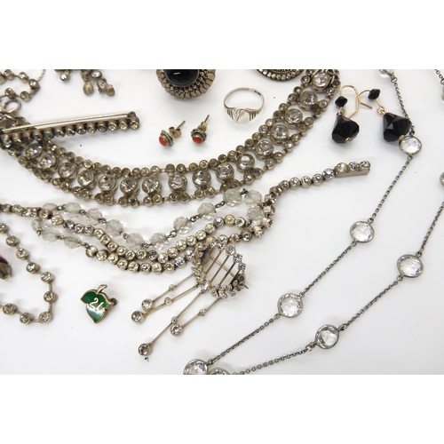 655 - A collection of silver and costume jewellery to include a pair of Art Deco earrings, diamante etc