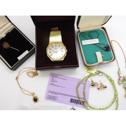 685 - A BWC gents watch, a peridot bead necklace and other items of silver and costume jewellery