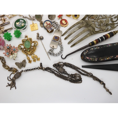 686 - A decorative white metal fob chain, and a collection of costume jewellery to include cufflinks and t... 