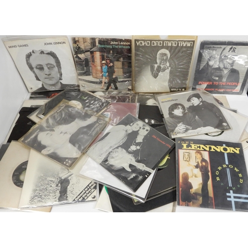 481 - A lot John Lennon and Yoko Ono vinyl records with Mind Train on Apple 41, Nobody Told Me, Imagine, H... 