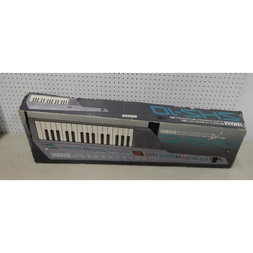 504 - A Yamaha SHS-10 keytar with original box