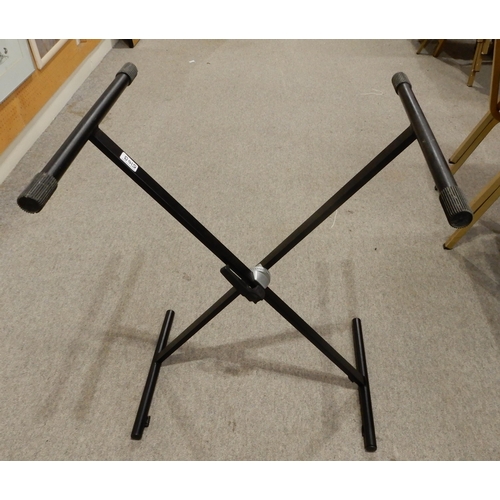 510B - A keyboard stand