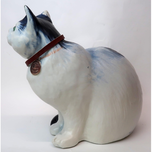 1065 - MARGERY CLINTON (SCOTTISH 1931-2005) - SMUDGE, THE PEOPLES PALACE CATPottery cat, no 11/50, dated 10... 