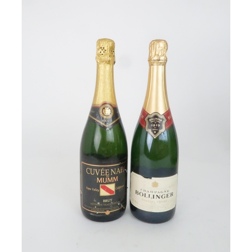 601 - NINE BOTTLES OF CHAMPAGNEcomprising Moet & Chandon, 1978, (three bottles), Moet Chandon Bicenten... 