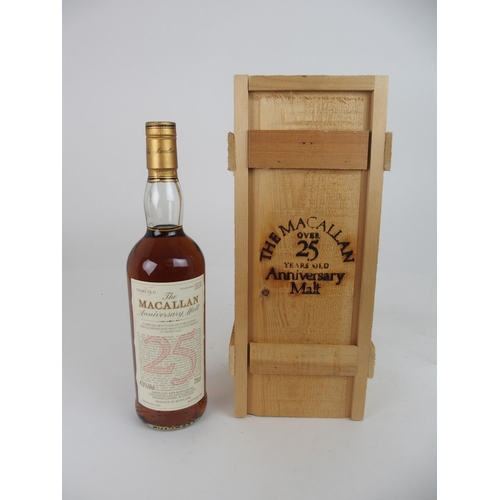 606 - A BOTTLE OF MACALLAN 25 YEAR OLD MALT WHISKYdistilled 1962, bottled 1987, in wooden presentation cas... 