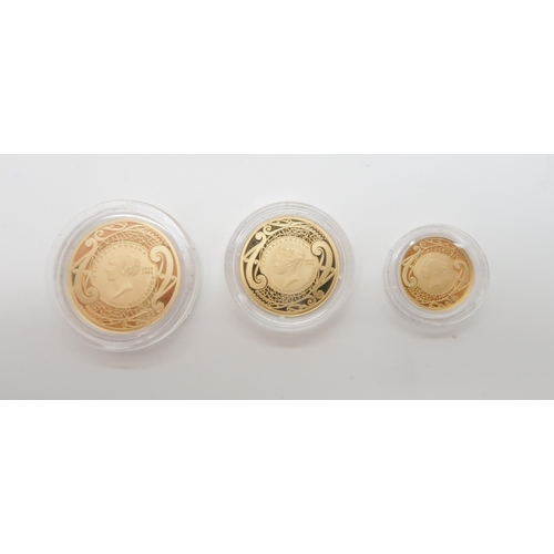 616 - A CASED SET OF GOLD COINS HATTONS OF LONDONThe 2019 New Zealand's First Ever Gold Sovereign Prestige... 