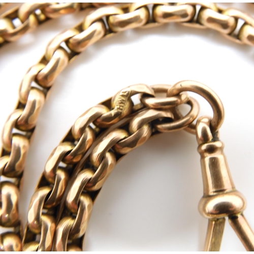 836 - A 9CT GOLD VINTAGE GUARD CHAINthe belcher chain has a facet pattern to the edges. Stamped 9ct to the... 