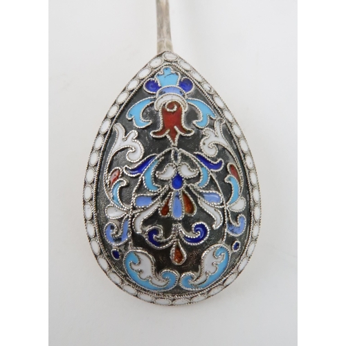 941 - A RUSSIAN SILVER AND ENAMEL SPOONpossibly Vasily Matreyerich Lapshin, Odessa, Kokoshnik mark... 