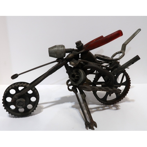 1103 - WILLEM CERNEUS (DUTCH b.1932)MOTO REDMetal, 40cm (length)