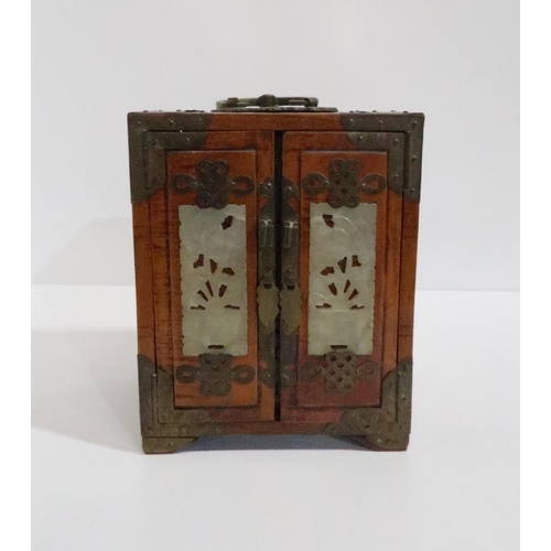 295 - A Chinese green hardstone inlaid jewellery box