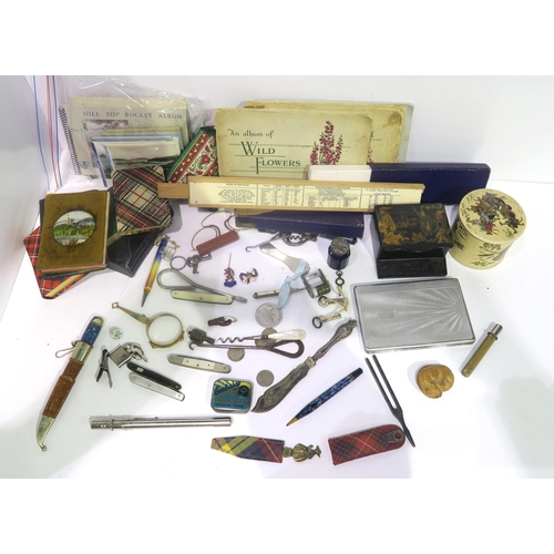 446 - A tray lot comprising a silver mounted blue glass scent bottle, propelling pencils, postcards, pen k... 