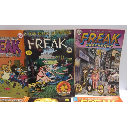 476 - A lot of Fabulous Furry Freak Brothers comics etc