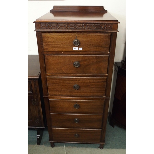 107 - A 20th century mahogany chest of six drawers, 136cm high x 57cm wide x 51cm deep