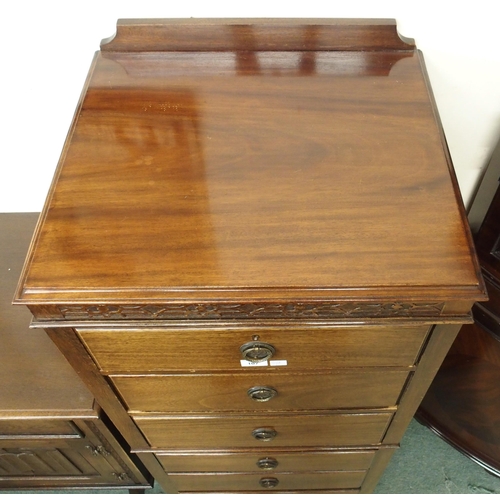 107 - A 20th century mahogany chest of six drawers, 136cm high x 57cm wide x 51cm deep