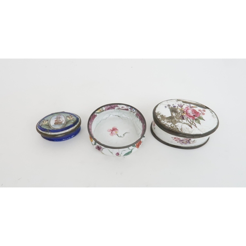 181 - AN ENAMEL PATCH BOXpainted with a sailing ship, an enamel oval shaped box and a small enamel dish (3... 