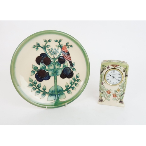 306 - A MOORCROFT LIMITED EDITION TRELLIS PATTERN CLOCKdesigned by Rachel Bishop, 1994, No. 212/300, with ... 