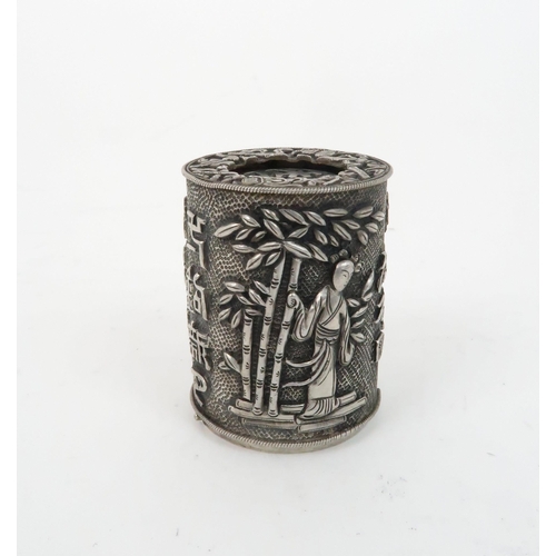 410 - A CHINESE EXPORT SILVER CYLINDRICAL POWDER BOXdecorated with ladies, calligraphy and bamboo, stamped... 