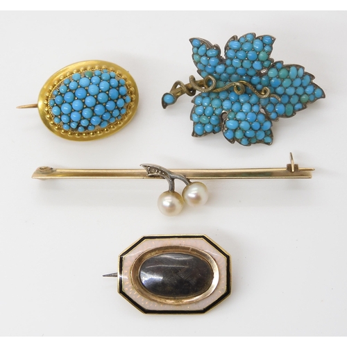 757 - A COLLECTION OF ANTIQUE JEWELSa yellow metal bombe shaped brooch set with turquoise, with granulatio... 