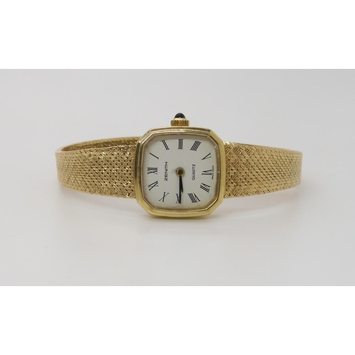 904 - A 9CT GOLD LADIES ZENITH QUARTZ WATCHthe octagonal dial with black Roman numerals, with integral wea... 