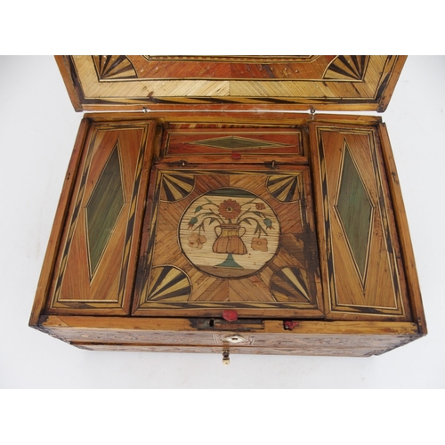 631 - A 19TH CENTURY STRAWWORK BOX POSSIBLY PRISONER OF WARthe hinged lid with pictorial river and townsca... 