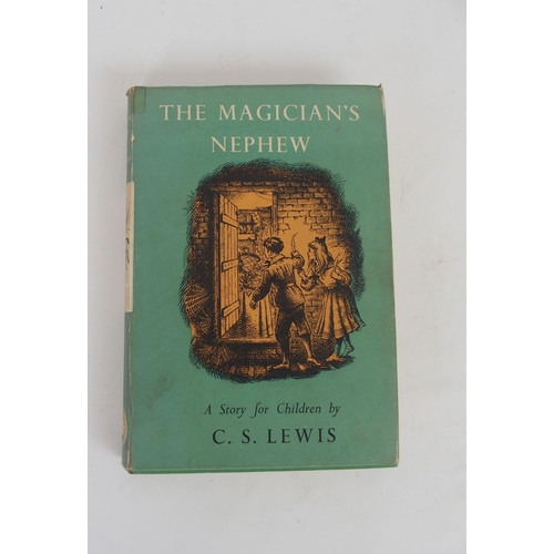 633 - C.S. LEWIS THE CHRONICLES OF NARNIAcomprising The Lion, the Witch and the Wardrobe, 1954, ... 